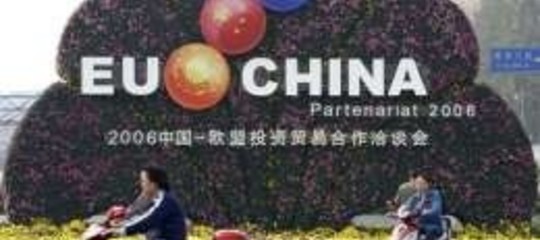 ROTTERDAM RINASCE GRAZIE CINA