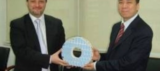 L'ITALIA FIRMA LA BORSA DEI MATERIALI PLASTICI