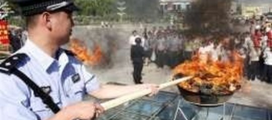 CINA: LOTTA CONTRO LA DROGA