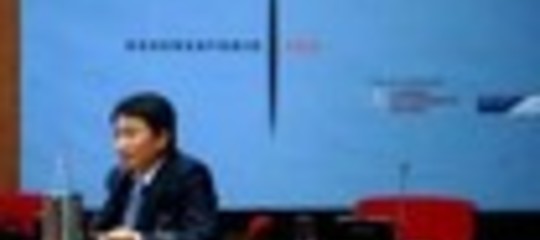 LA CINA MORDE LA CRISI