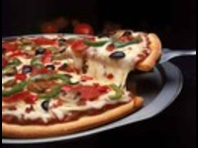 STRANIERA 1 PIZZA SU 2, POMODORO CINESE E CAGLIATE DELL'EST