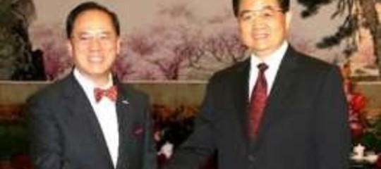 HONG KONG, NAUFRAGA RIFORMA SUFFRAGIO UNIVERSALE