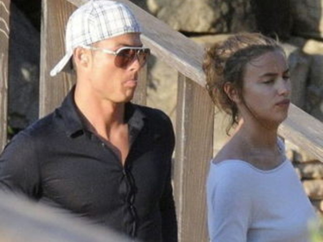 CALCIO: IL FIGLIO DI RONALDO SI CHIAMA CRISTIANO, COME IL PAPA'