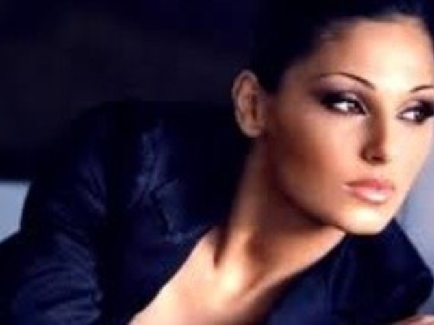 ANNA TATANGELO E ANNA OXA ELIMINATE, PER ORA