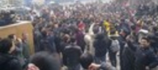 APPELLI WEB E GELSOMINI, EMULI RIVOLTE ARABE