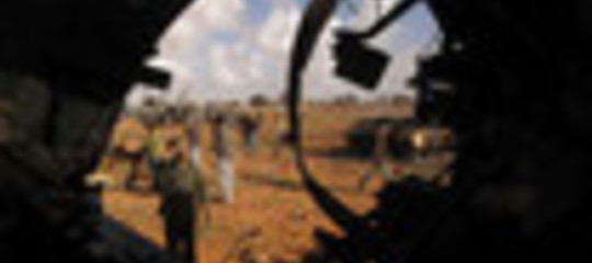 PECHINO: DURE CRITICHE ALL'ATTACCO ALLA LIBIA