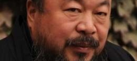 L'ARRESTO DI AI WEIWEI "INDAGATO PER REATI ECONOMICI"