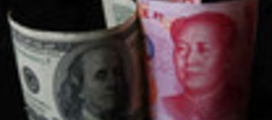 LOTTA ALL'INFLAZIONE, MASSIMI STORICI YUAN SU DOLLARO