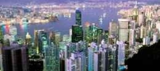 DALLA CINA A HONG KONG