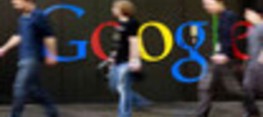 CLINTON, ESAMINIAMO GRAVI ACCUSE PIRATERIA DI GOOGLE
