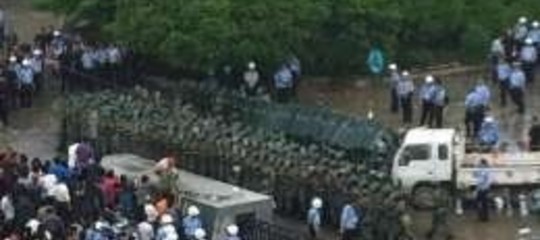 COPRIFUOCO CONTRO LE PROTESTE A ZENGCHENG