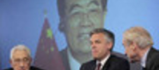 KISSINGER/HUNTSMAN: ACCORDO SU CYBERWAR