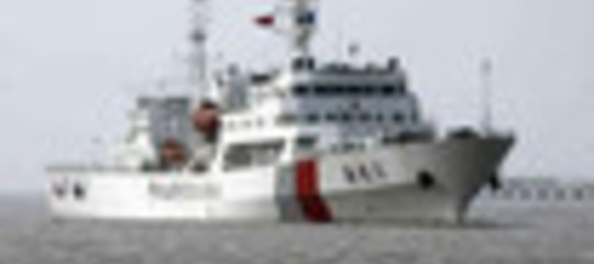 PATTUGLIATORE VERSO SINGAPORE SOLCA ACQUE CONTESE