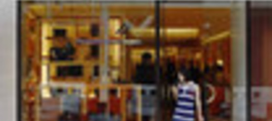 PECHINO TAGLIA LE TASSE SUI BENI DI LUSSO