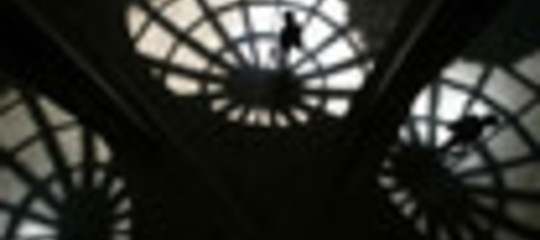 MOODY'S CONTRO 60 SOCIETA' CINESI