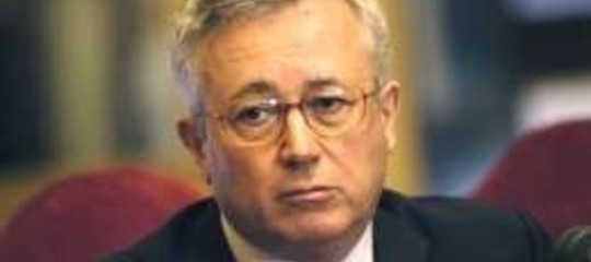 TREMONTI: ALLA CINA NESSUNA RICHIESTA AIUTO