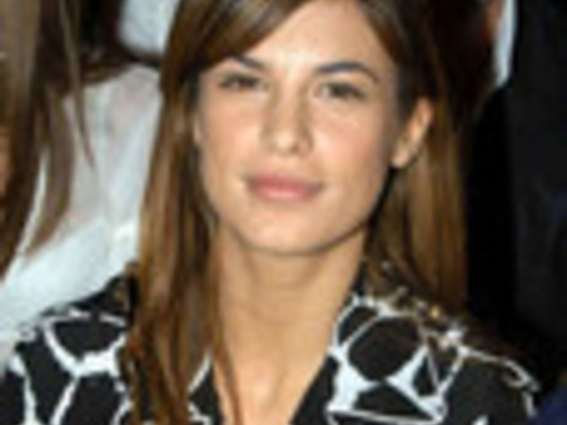 ESTATE: BACI INFUOCATI TRA GEORGE CLOONEY E ELISABETTA CANALIS
