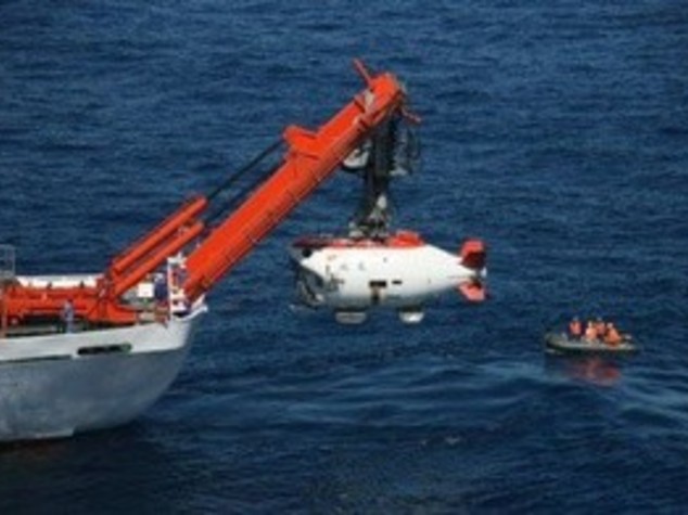 CINA: UN 'SERPENTE MARINO' A CACCIA DEI NUOVI 'TESORI'