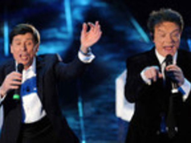 MORANDI E RANIERI CANTANO 'VOLARE'