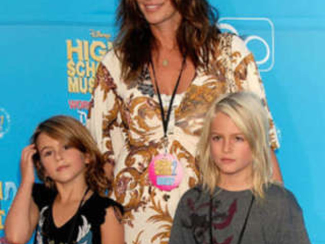 RICATTA CINDY CRAWFORD PER FOTO FIGLIA, POI SI COSTITUISCE