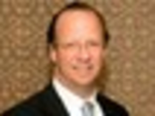 ALAN B. HELFAM, VICE PRESIDENTE DELLA RIVER OAKS CHRYSLER DI HOUSTON