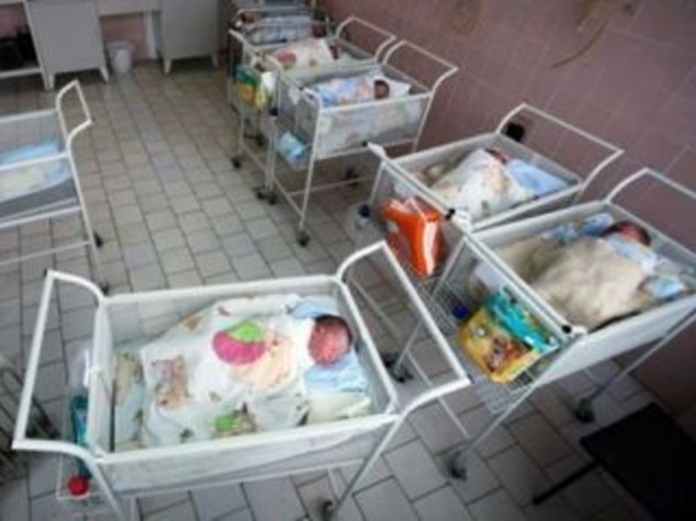 GRAVIDANZA RECORD, TUNISINA ASPETTA 12 FIGLI