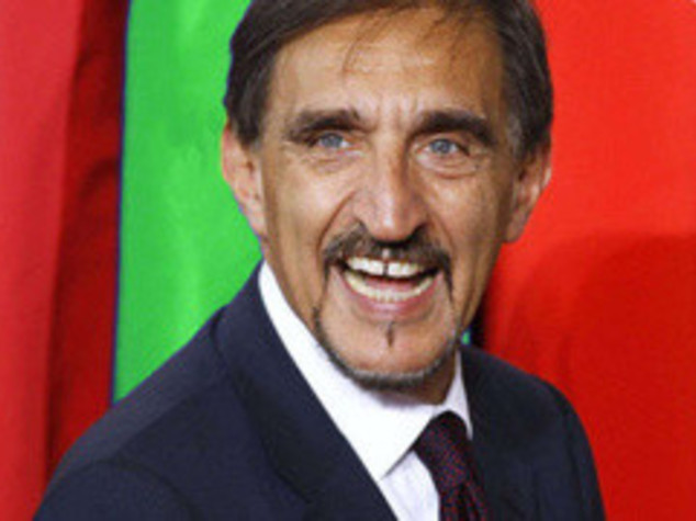 LA RUSSA, OK A SATIRA SE NON SOVVERTE EQUILIBRI POLITICI