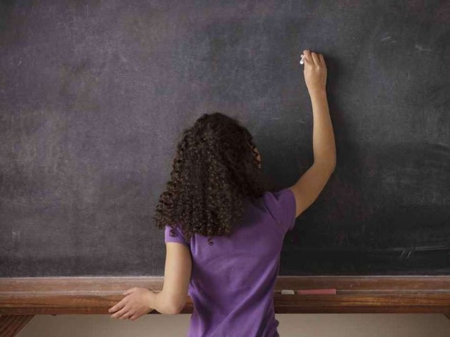 Domani si torna a scuola. Per siciliani e pugliesi la campanella suona mercoledi' 17