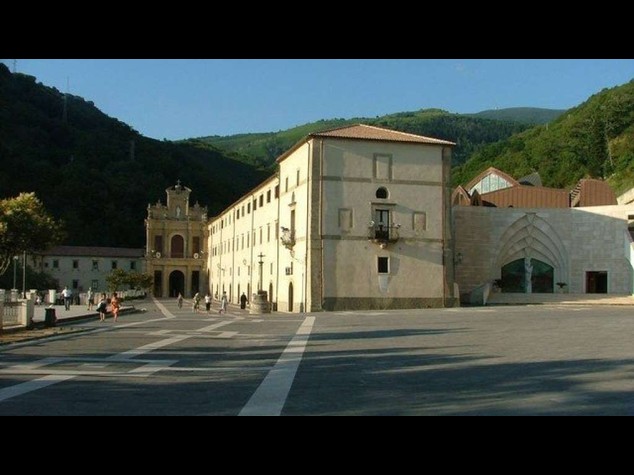 Turismo religioso: al Santuario di Paola torna "Aura"