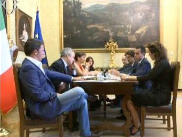 Riforme: M5S a Renzi, "tempo scaduto". Nessun altro incontro