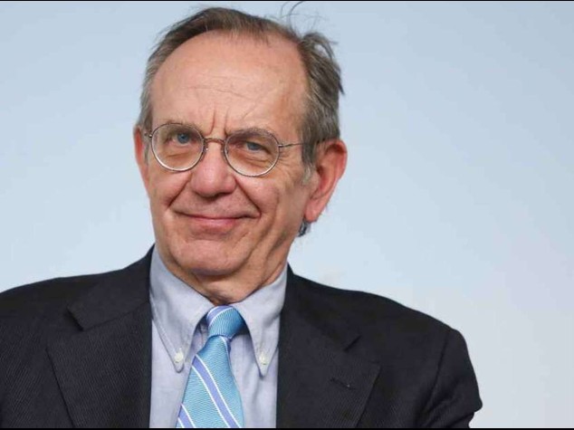 Ue: Padoan, "quadro economico peggio delle attese". Piu' incentivi per le riforme