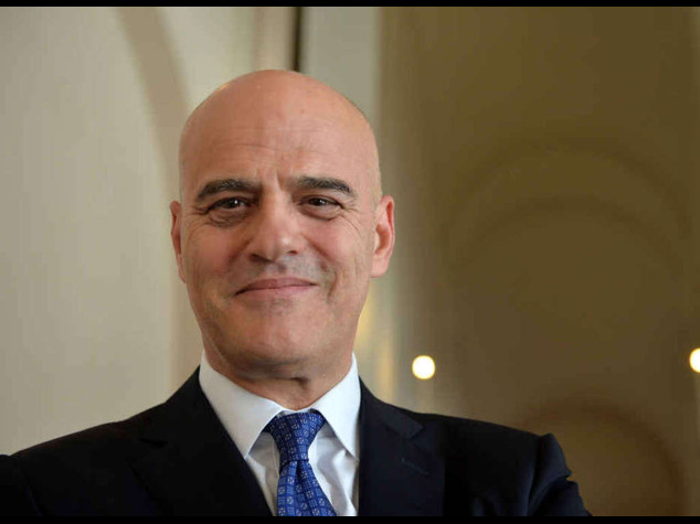 Eni: Descalzi, "il prezzo del petrolio non ci preoccupa, e' opportunita'"