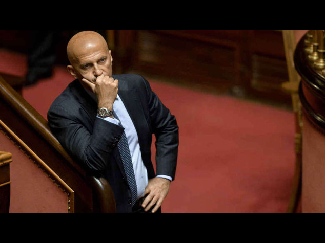Riforme: Minzolini, "Renzi pensa al voto anticipato"