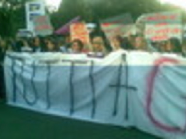 LA PROTESTA DEGLI ARTISTI MARCIA SUL RED CARPET
