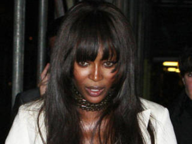USA: NAOMI CAMPBELL DENUNCIATA DA AUTISTA, "MI HA PICCHIATO"