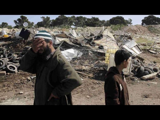 Addio al giovane palestinese, rabbia a Gerusalemme