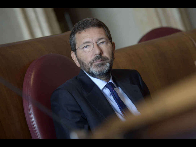 Mafia a Roma: la mossa di Marino "rotazione dei dirigenti"