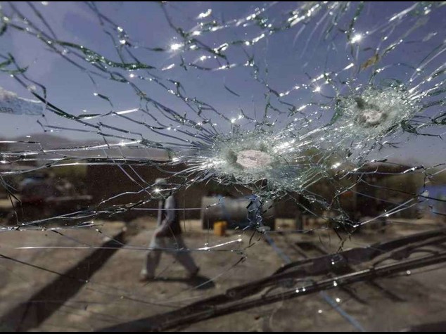 Afghanistan: autobomba contro convoglio Nato, 3 soldati uccisi