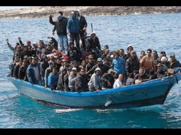 Mediterraneo cimitero di migranti, 700 morti in 5 giorni
