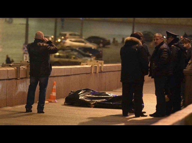 Nemtsov: in un video l'agguato, gli ultimi istanti e gli spari - Video