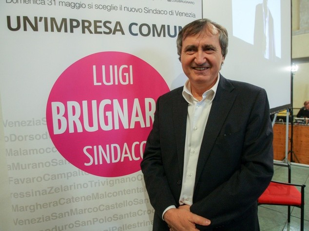 Ballottaggi: il Pd perde Venezia Ko anche ad Arezzo e Matera