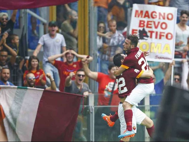 La Roma riaggancia la Juve; Male Napoli e Lazio. Palermo-Inter 1-1