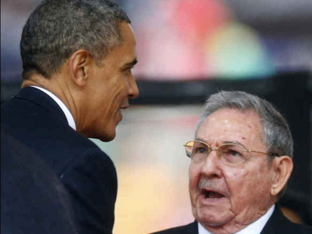 Usa-Cuba, crolla il 'muro'. Obama "embargo inutile"