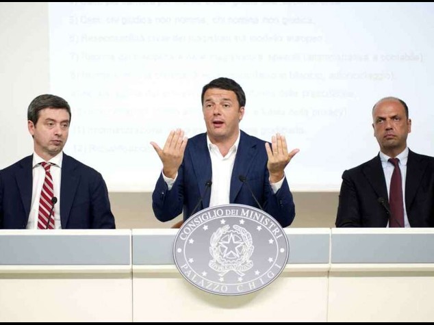 Renzi,riforma giustizia in 12 punti "Via a processo civile telematico"