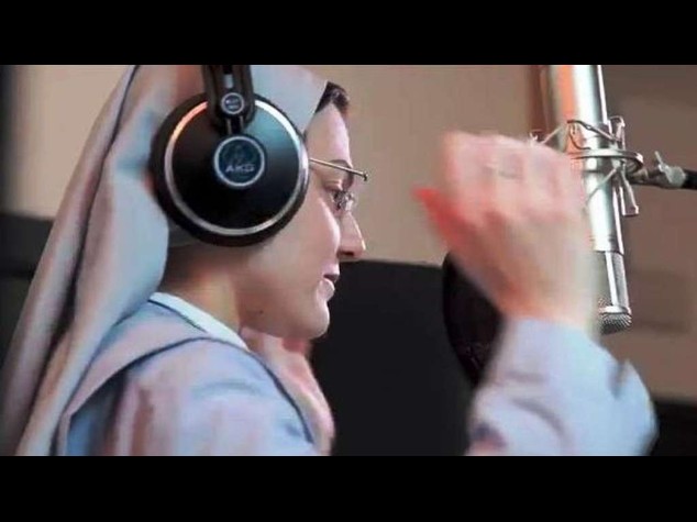 Musica: Suor Cristina "coming soon", dopo 'The Voice' prepara il primo disco