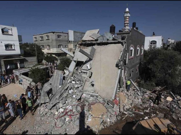 Israele ignora appelli e mantiene pressione su Gaza