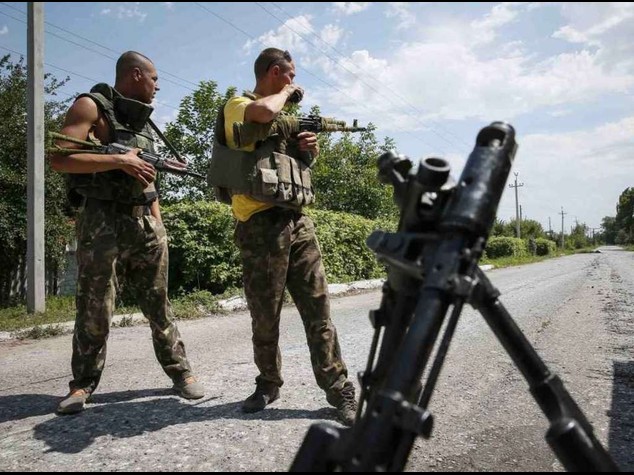 Moscow considers 'surgical strike' on Ukraine