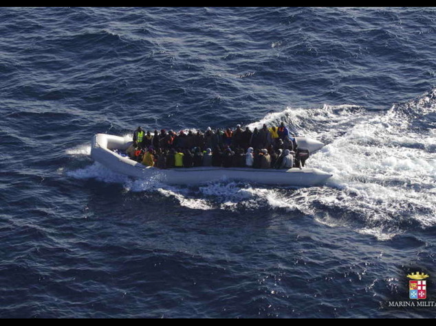 Nuova strage di migranti. Ue, "tratteremo anche con i dittatori"
