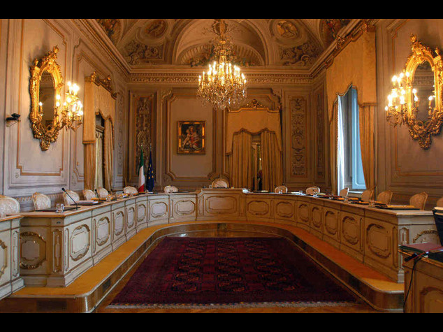 Stallo sulla Consulta, Renzi, "soluzione di alto profilo"