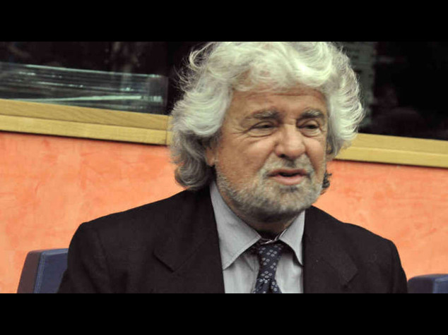 M5S: Grillo, io non detto la linea ma rassicuro parlamentari